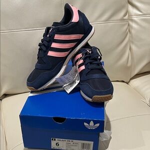 Adidas Women's Navy and Pink Sneakers